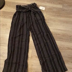 Billabong Pants - Billabong Flowy pants Billabong Pants - Billabong Flowy pants